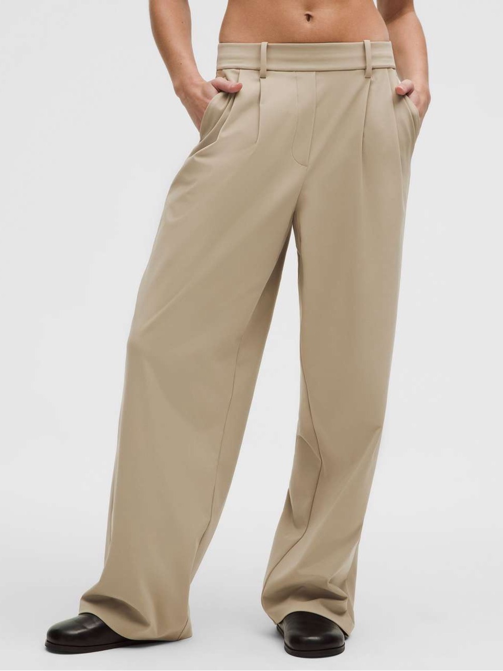 Lululemon Women’s Daydrift High-Rise Trouser Pants Pull On in Sheer Oak S